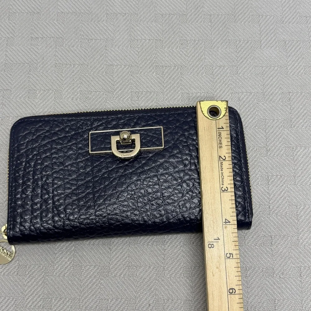 DKNY‎ Wallet Womens One Size Blue Leather Zip Around Logo Credit Card Organizer